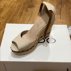 ALDO wedges